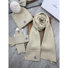 Moncler Caps Scarfs